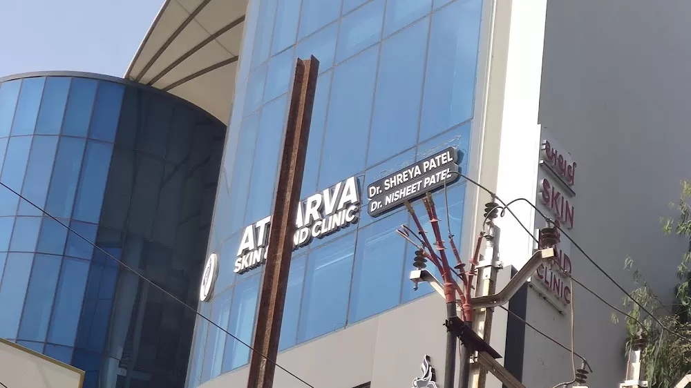 Atharva Skin & Mind Clinic (Vasna Bhayli) | Dermatologist in Vadodara | Skin Specialist in Vadodara | Laser | Psychiatrist | - Photo 8