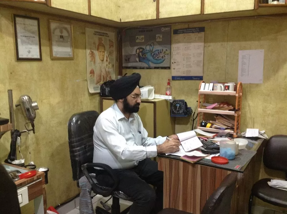 Kalra Hospital - Photo 6