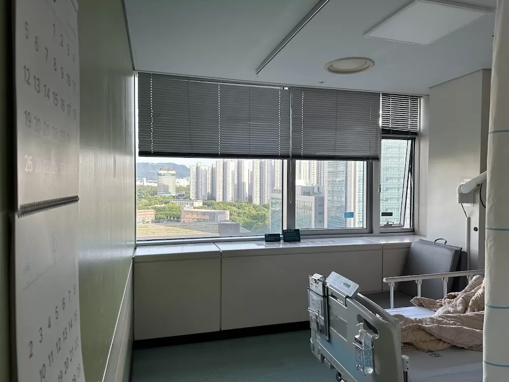 Asan Medical Center New Building - Photo 2