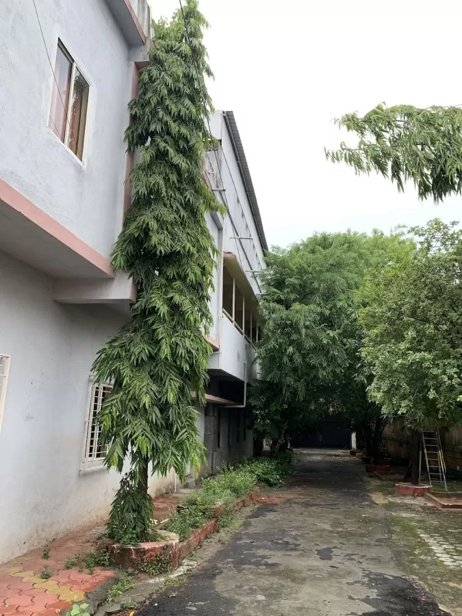 Asha Niketan Hospital - Photo 7