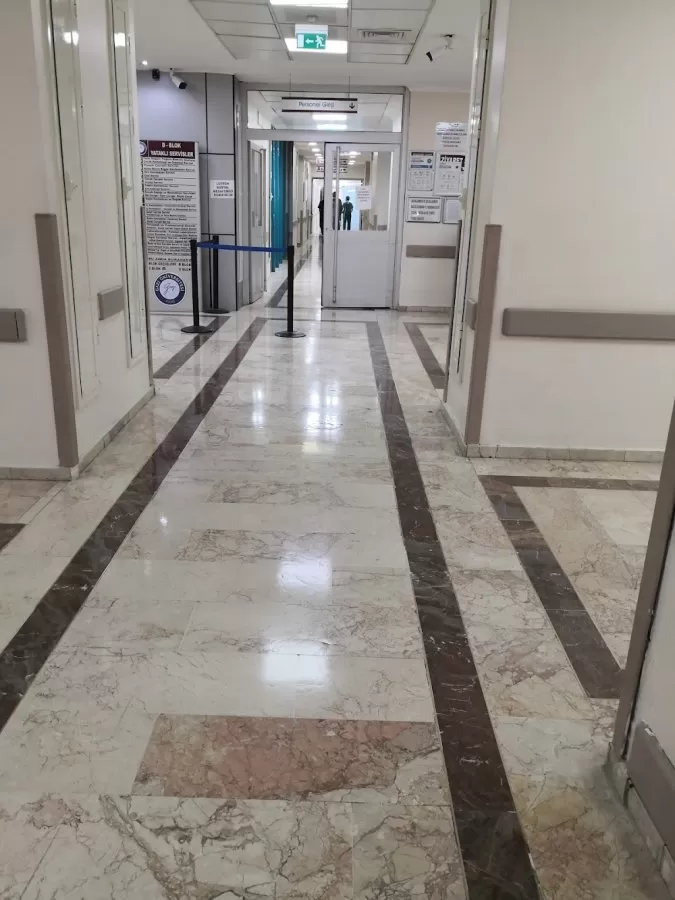 Ankara Gazi Üniversitesi Hastanesi - Photo 2