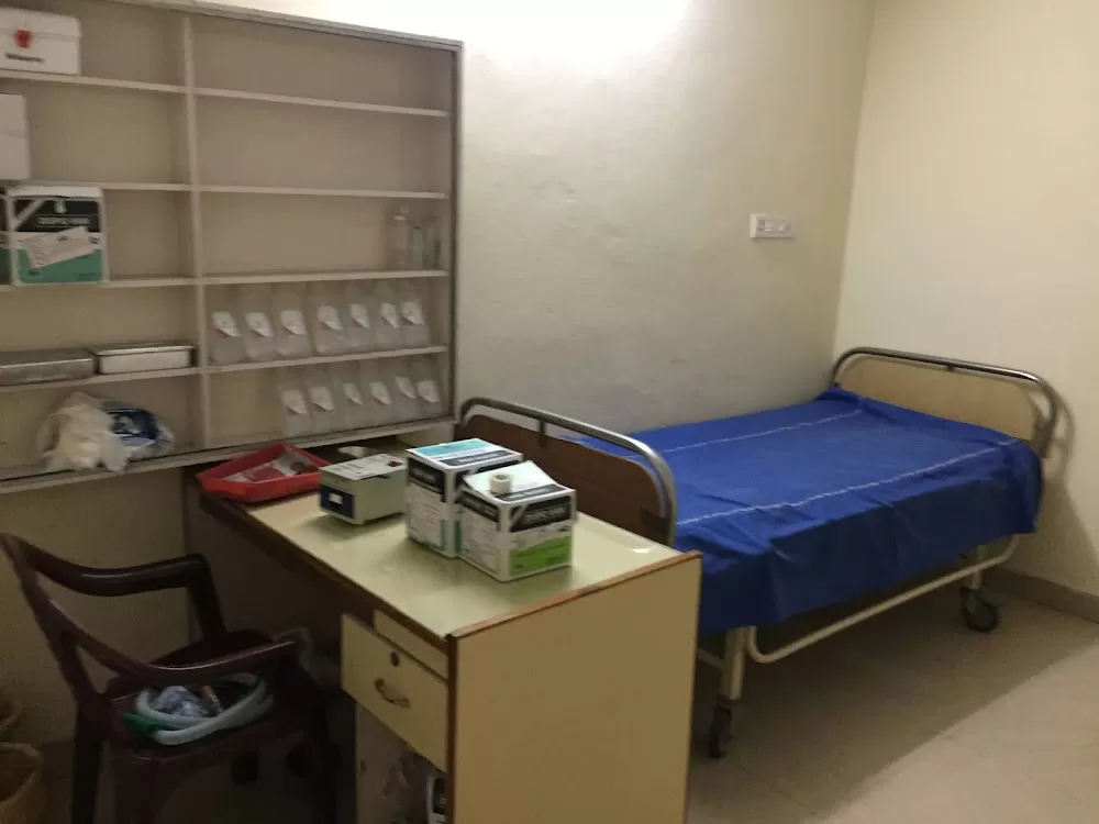Retreat Hospital - Photo 6