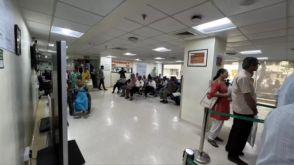 Best Nephrology Hospital in Mulund, Mumbai | Nephrology Department | Fortis Hospital Mulund - Photo 6