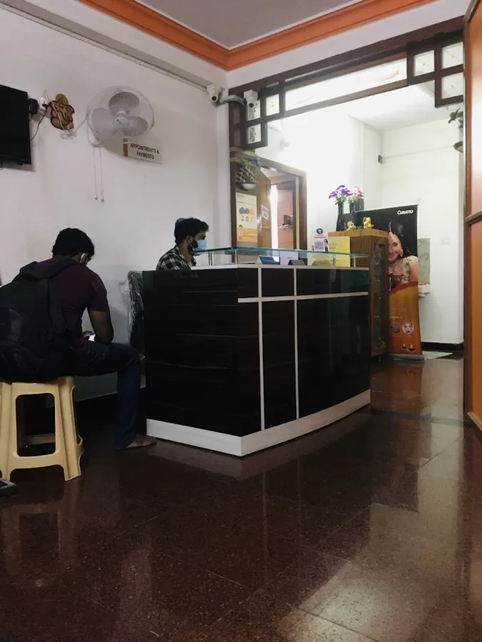 Dr.Saravanan.B.N - Sree Skin Hair and cosmetic clinic - Photo 6