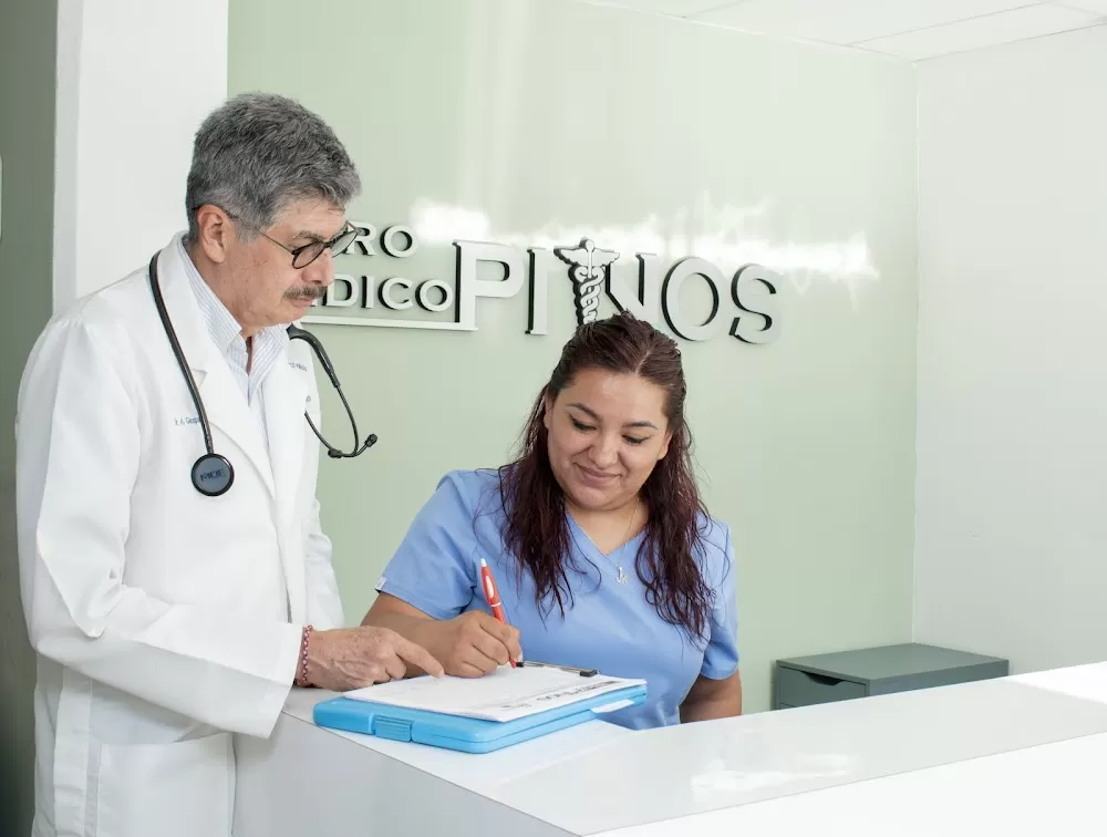 Centro Médico Pinos - Photo 8
