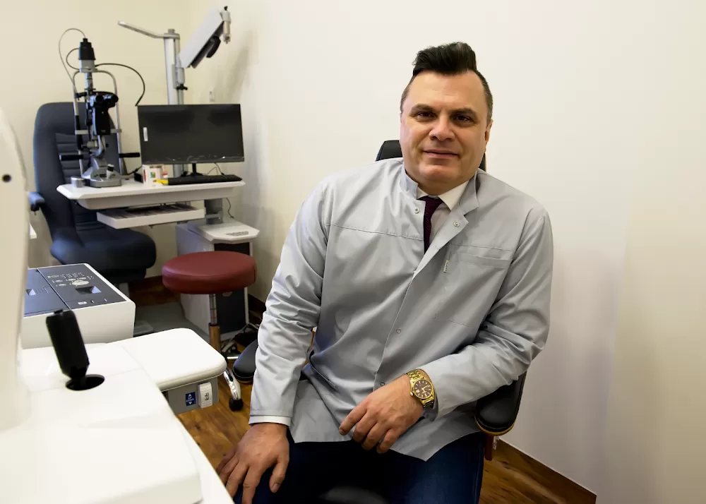 Nowoczesne Centrum Medyczne Okoklinik w Warszawie - Ursus ul. Władysława Jagiełły 2/2 - Photo 2