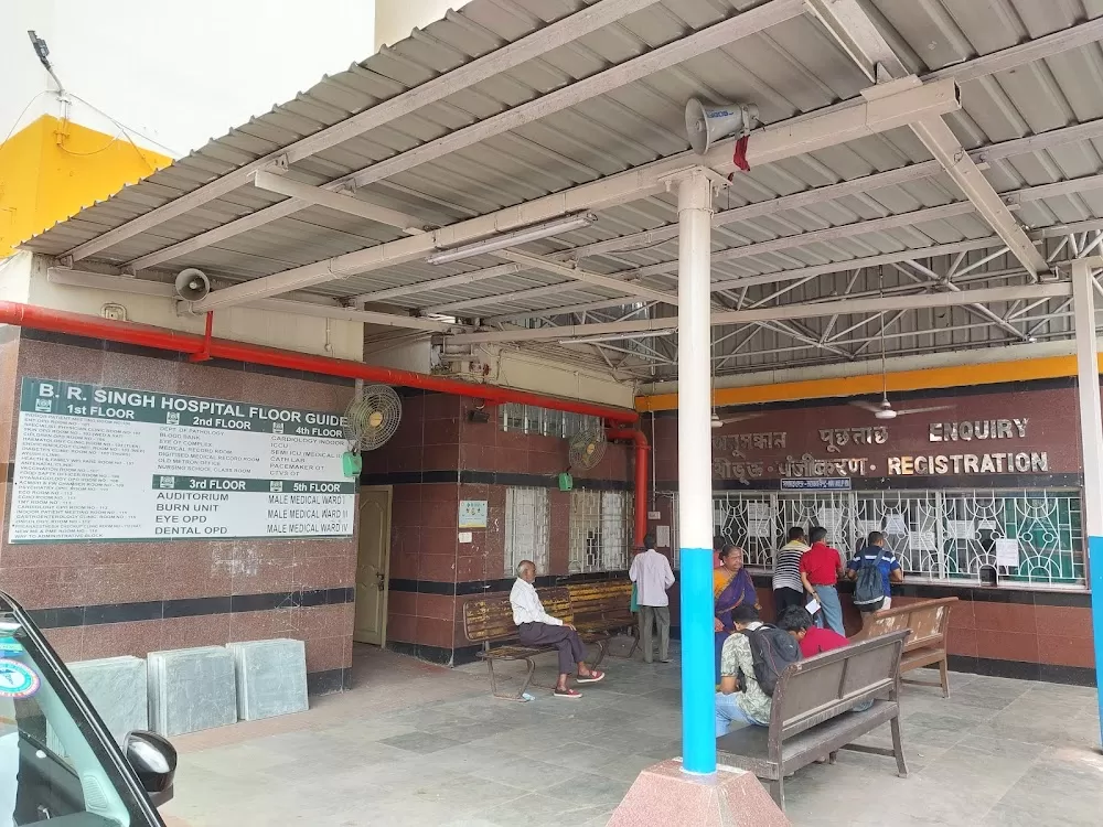 B. R. Singh Hospital (Eastern Railway) - Photo 7