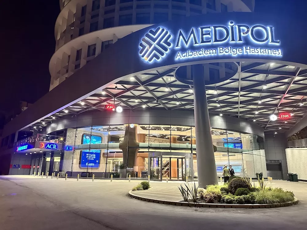 Medipol Acıbadem Bölge Hastanesi - Photo 8
