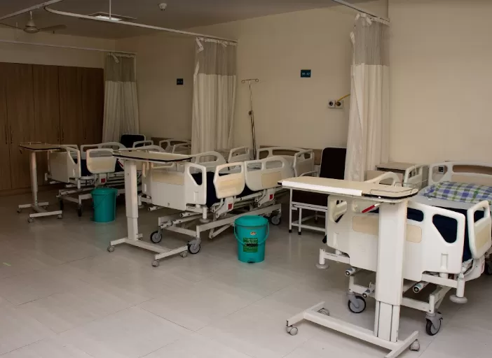 Dr. Pravin Madhukar Tajane, 10+ yrs of Exp | Best Pulmonologist in Nashik | Lung | Asthma | COPD | Chest Physician - Photo 5