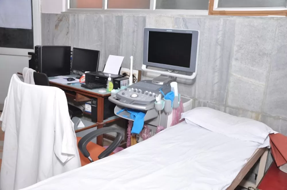 Dr RAHUL PODDAR - Photo 7