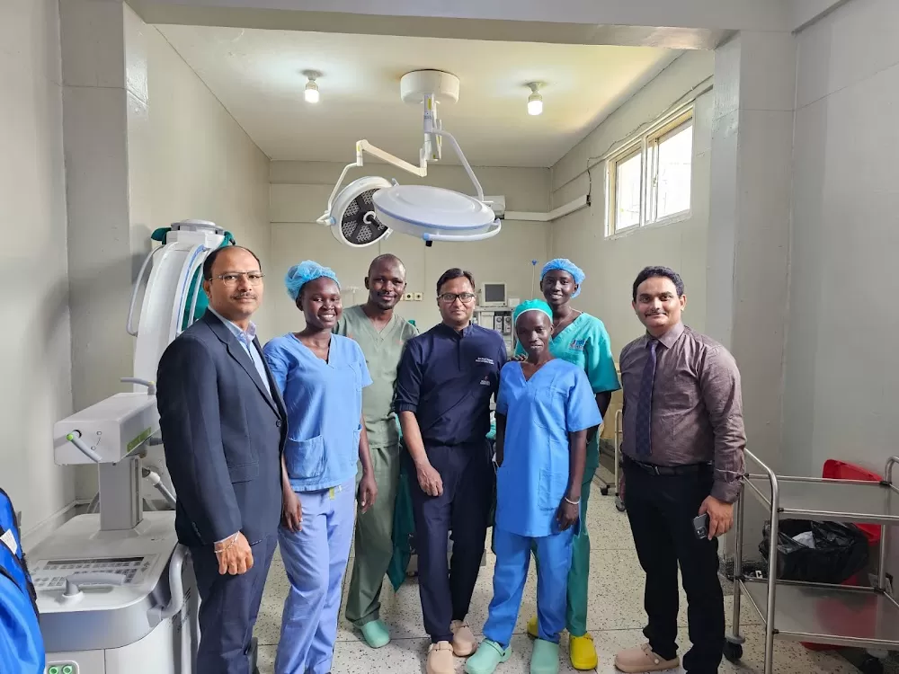 Dr Ravi Suman Reddy | Best NeuroSurgeon in Hyderabad | Best Spine Surgeon - Photo 2