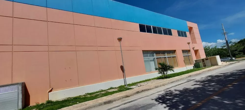 Playa del Carmen Dialysis Center - Photo 5