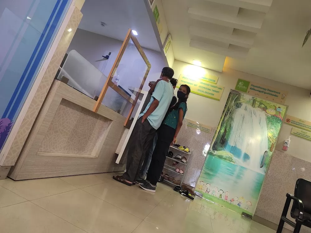 Apollo Children's Hospital OP Block - Photo 8