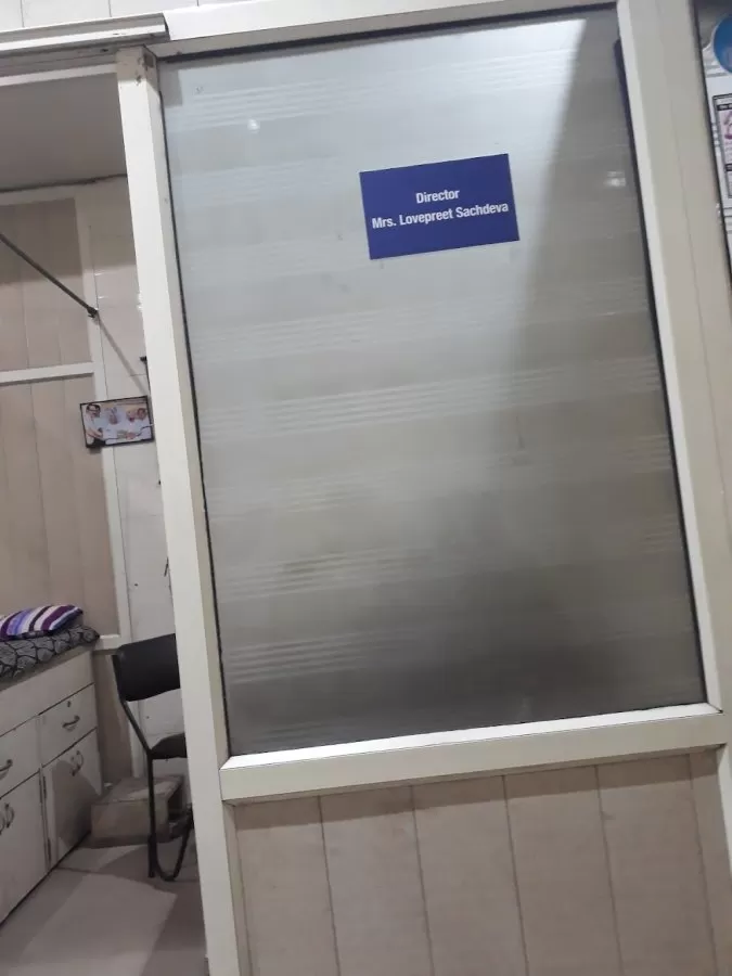 Sachdeva Dental Hospital - Photo 3
