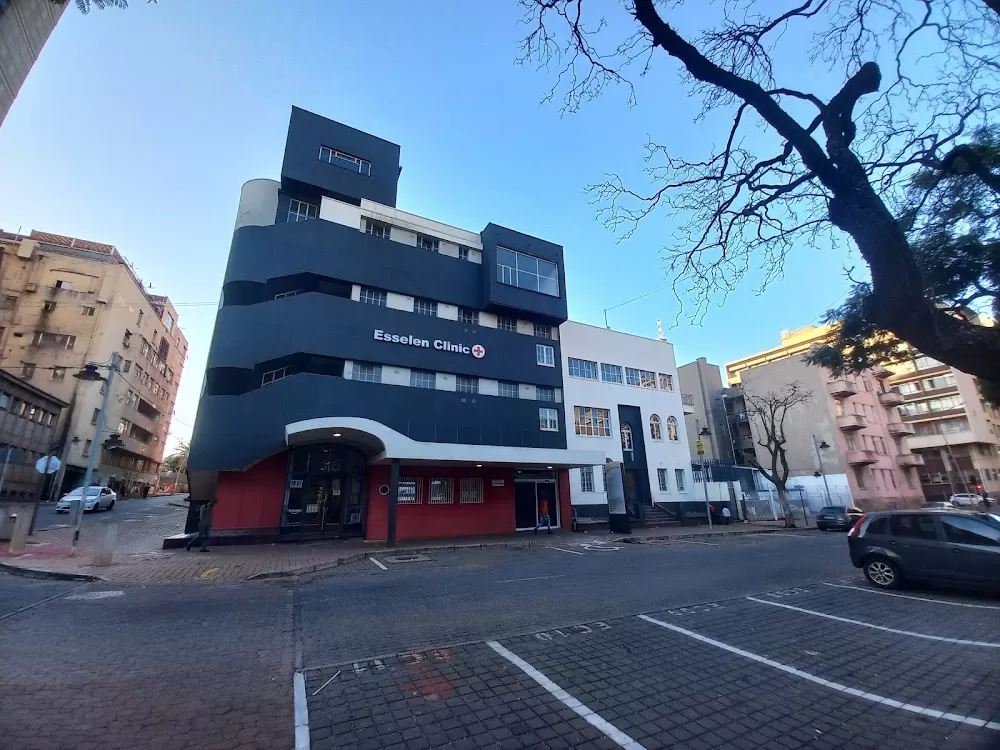 Esselen Street Clinic - Photo 1
