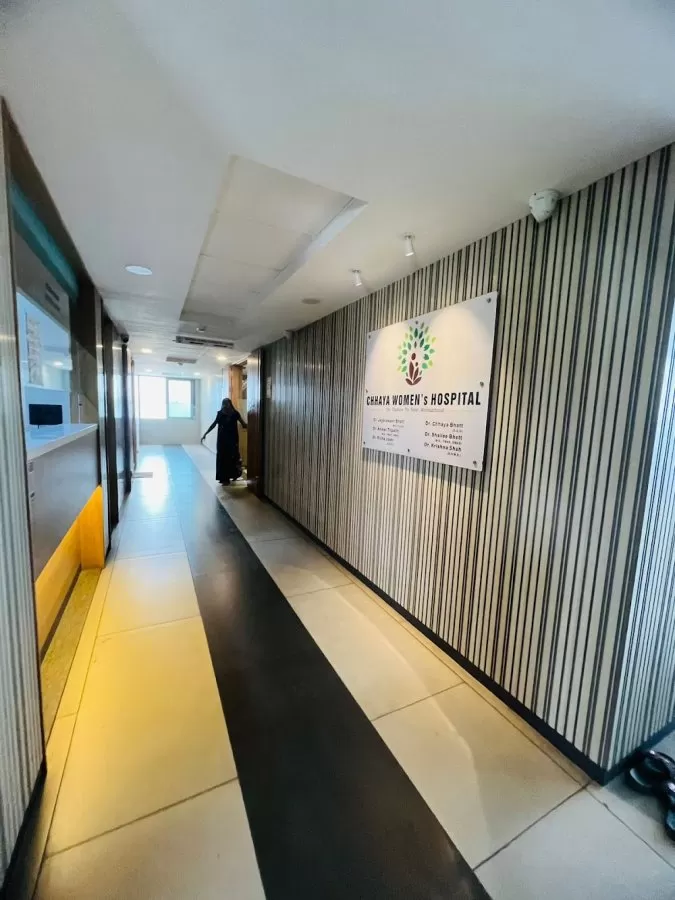 Chhaya Women's Hospital - Dr. Shailee Bhatt, Dr. Aniket Tripathi, Dr. Richa Joshi | Best Gynaecologist in Ahmedabad - Photo 4