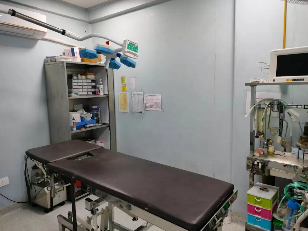 Siddhivinayak Hospital - Photo 5