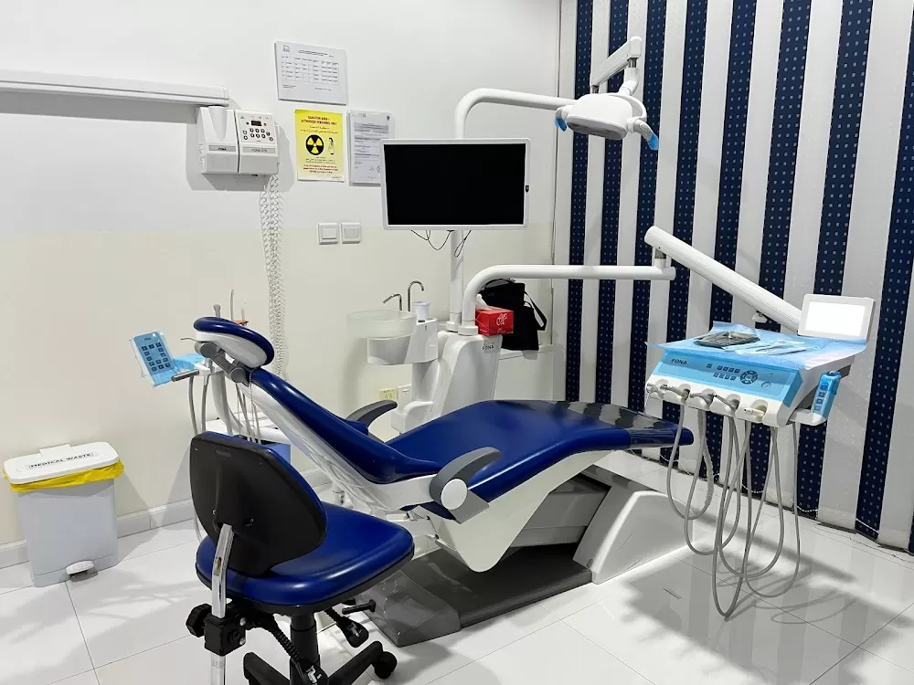 Al Shifa Al Khaleeji Medical Center LLC (Med7 Clinic) - Photo 1