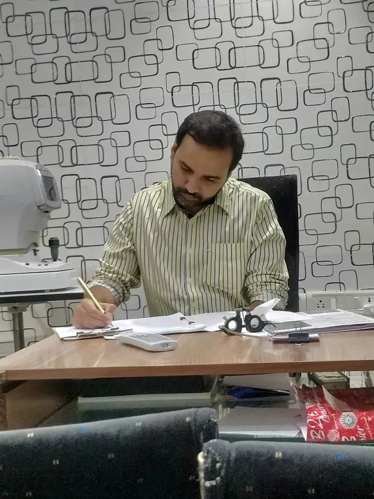 parekheyeclinic