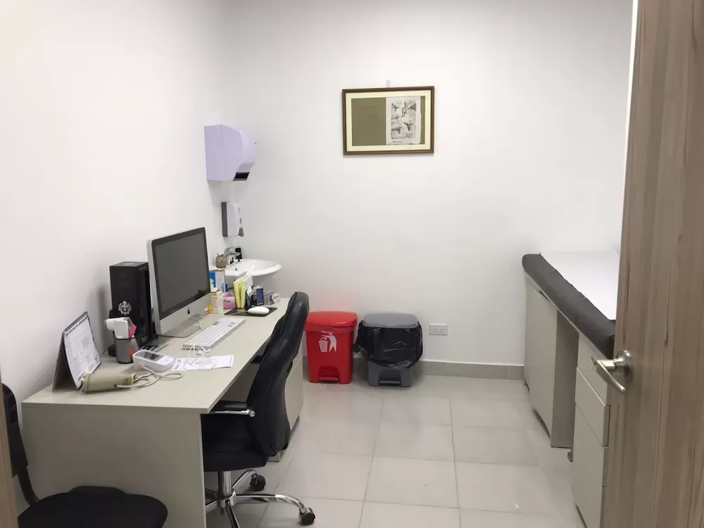 Centro Médico Costa del Sol - Photo 6