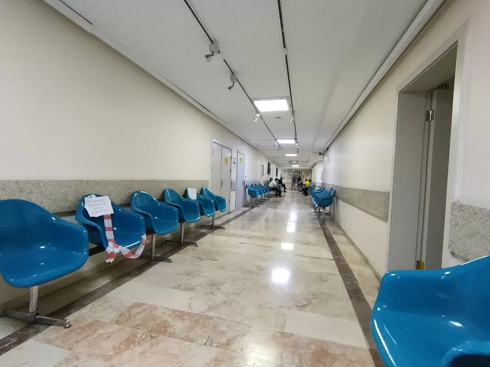 Ankara Gazi Üniversitesi Hastanesi - Photo 7