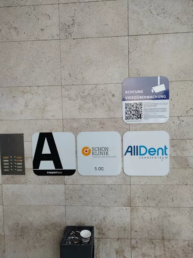 Schön Klinik Tagesklinik München - Photo 1