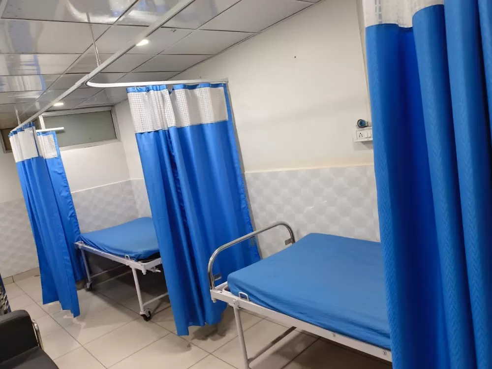 Yaduvanshi Charitable Hospital - Photo 1