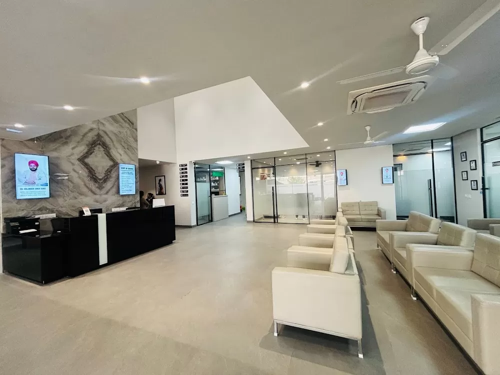 Rana Hospital - Best Eye Centre in Ludhiana/Eye Surgeon/Lasik Laser Surgery/Cataract Surgeon/Retina Surgeon - Photo 2