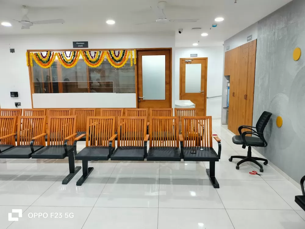 HOC Vedanta - Cancer Centre in Nikol - Photo 6