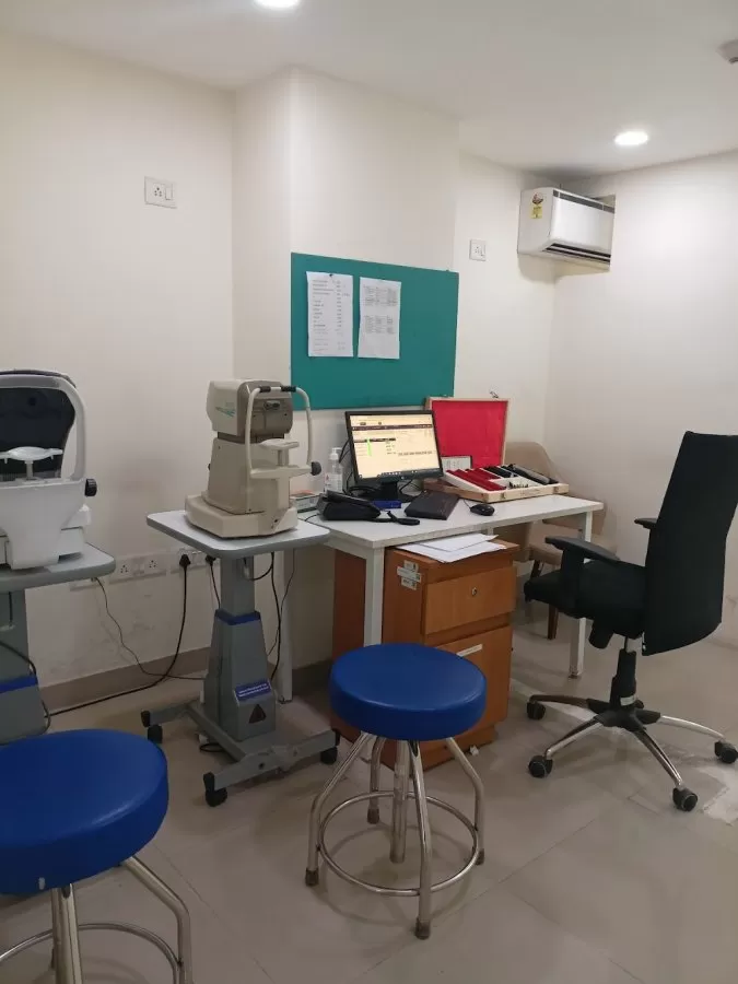 Max Multi Speciality Centre, Sector 19, Noida - Photo 1