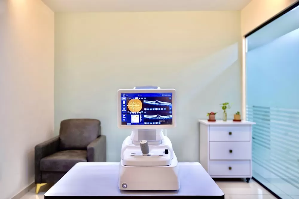 Vala Eye Centre : Best Eye Hospital & Best Retina Specialist in Vadodara - Photo 3