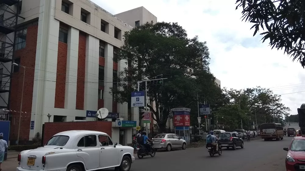 Narayana Hospital, Howrah - Photo 8