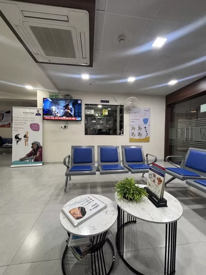Dr. Ruchir Patel- OrthoD Hospital-Best Orthopedic Doctor in Ahmedabad, Knee Hip Joint Replacement Surgeon in Ahmedabad - Photo 4