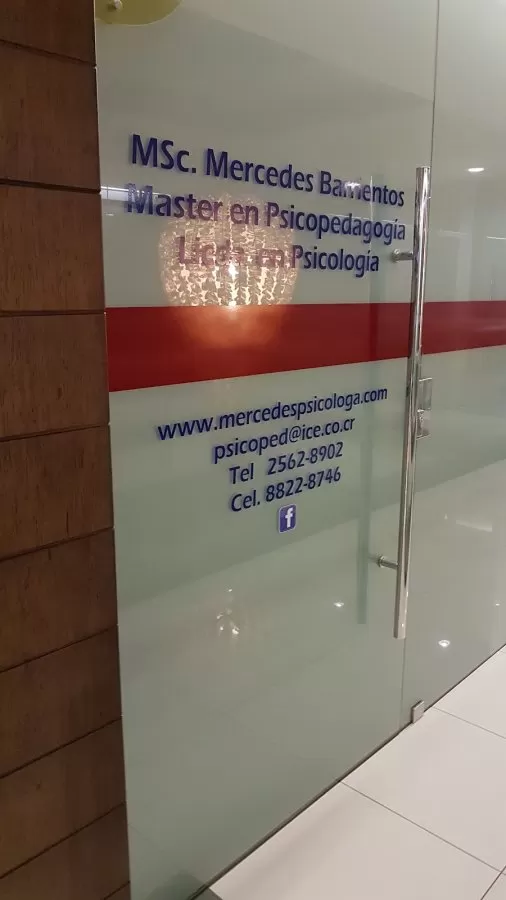 Naos Plaza - Photo 2