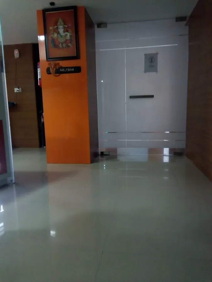 Orange Children Hospital - Photo 4