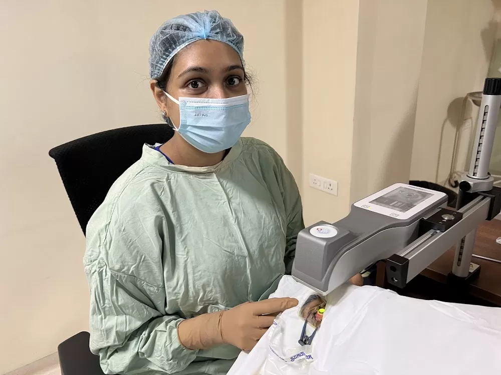 Lall 20/20 Eye Care Hospital Gurgaon - Photo 7