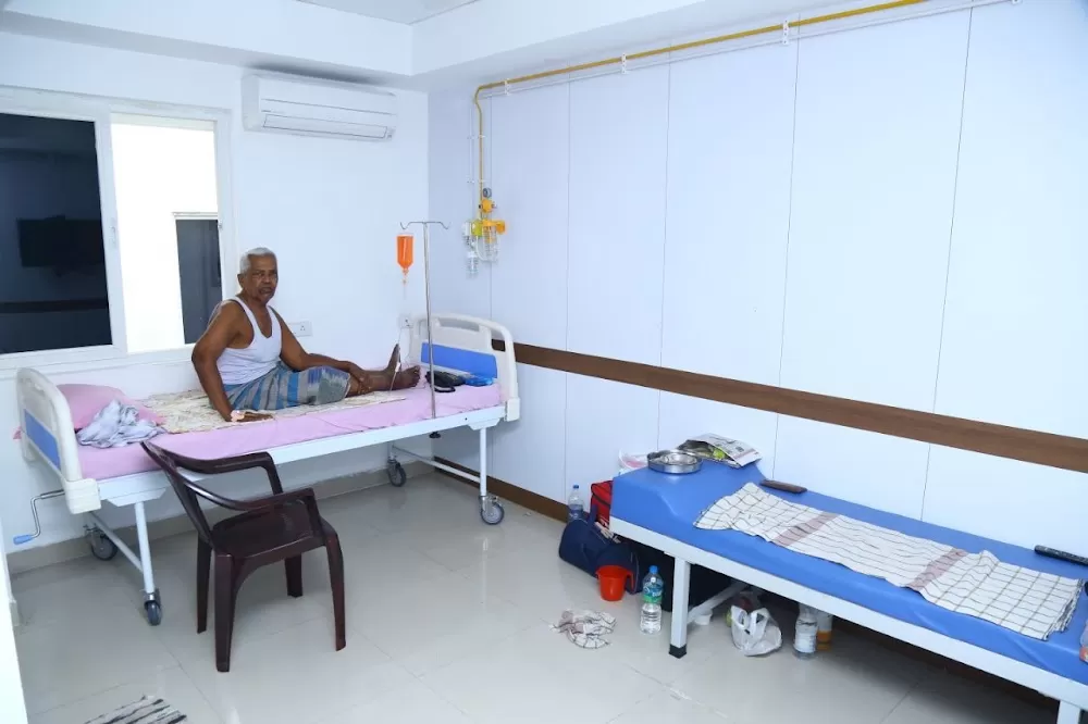 KKR HOSPITAL - Photo 1