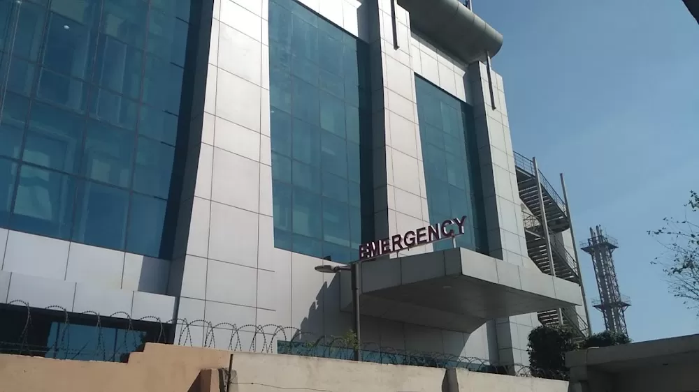Marengo Asia Hospitals, Faridabad - Photo 2