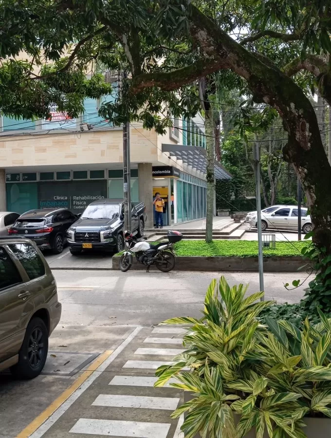 Imbanaco Medical Center - Ciudad Jardin - Photo 7