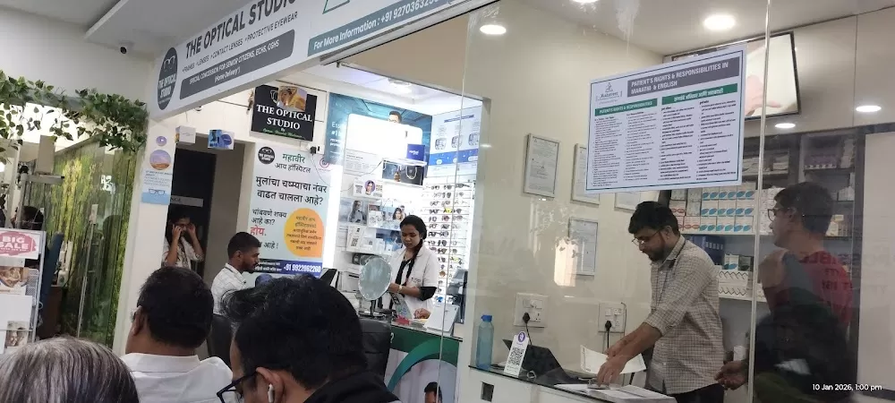 Mahaveer Eye Hospital - Photo 8