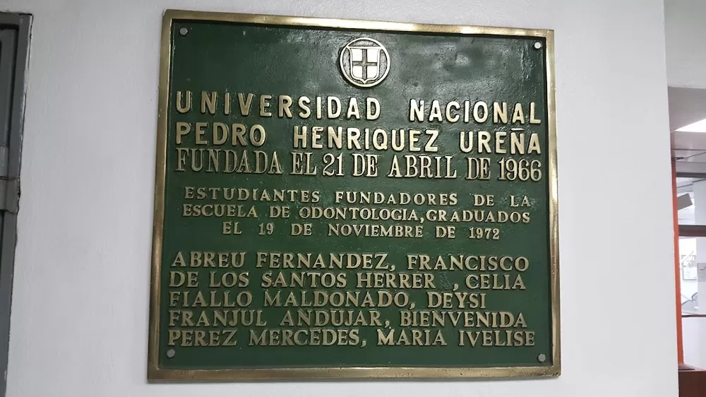 Clínica Odontológica Dr. René Puig Benz (UNPHU) - Photo 5