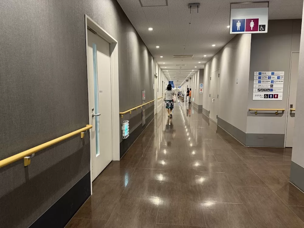 Toho University Ohashi Medical Center - Photo 5