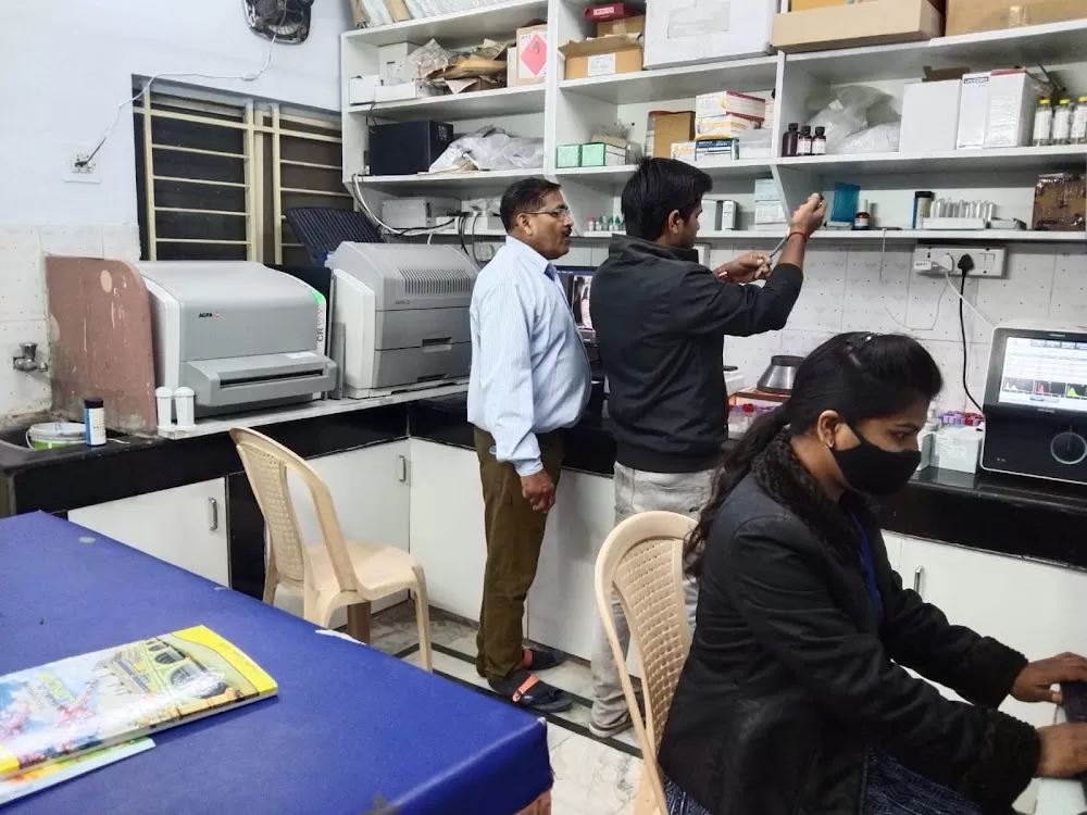 DIVYANKA CHILDREN HOSPITAL & MULTISPECIALITY UNIT | Child Hospital | New Born Hospital | Kids Hospital |Bhopal - Photo 3