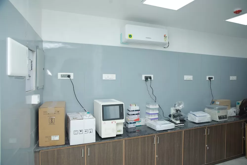 SRI BALAJI MULTI SPECIALITY HOSPITAL - Photo 4