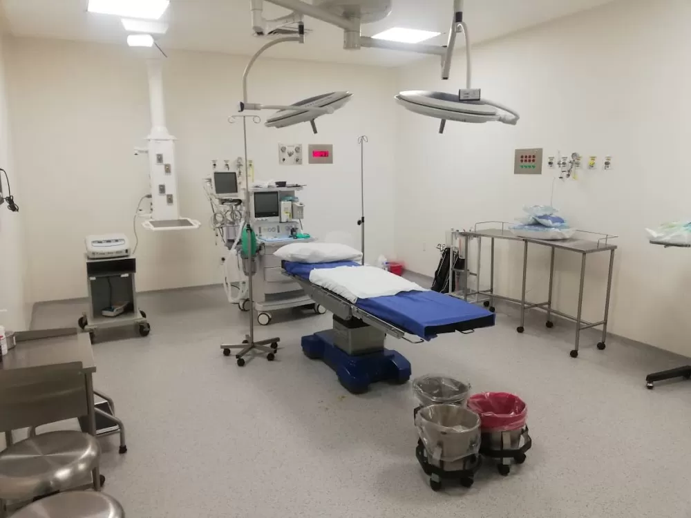 CHG Hospitals Surgeries - Photo 3