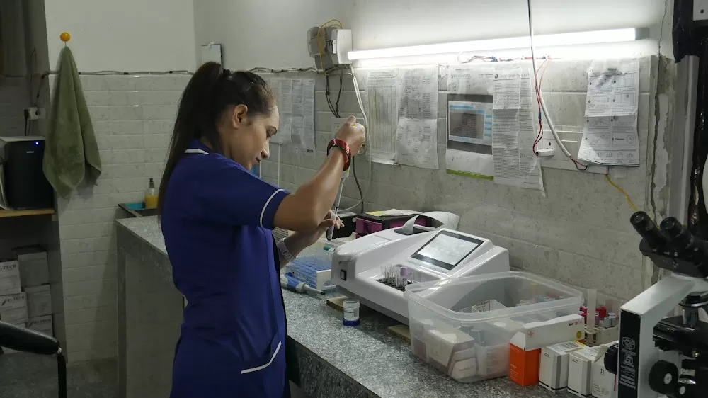 Shiv Ram Multispecialty Hospital - Photo 3