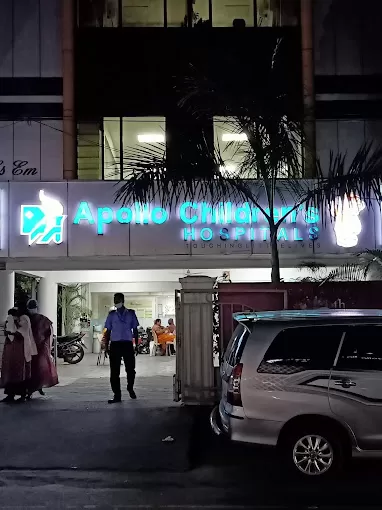 Dr. Ayesha | Best Paediatrician | Children'S Lung Specialist | Asthma Treatment & Bronchitis Care - Photo 3