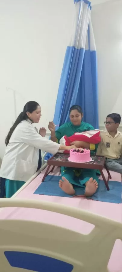 Dr. Shivali || Best Gynaecologist in Mohali, Chandigarh|| Best Obestrician in Mohali , Chandigarh - Photo 8