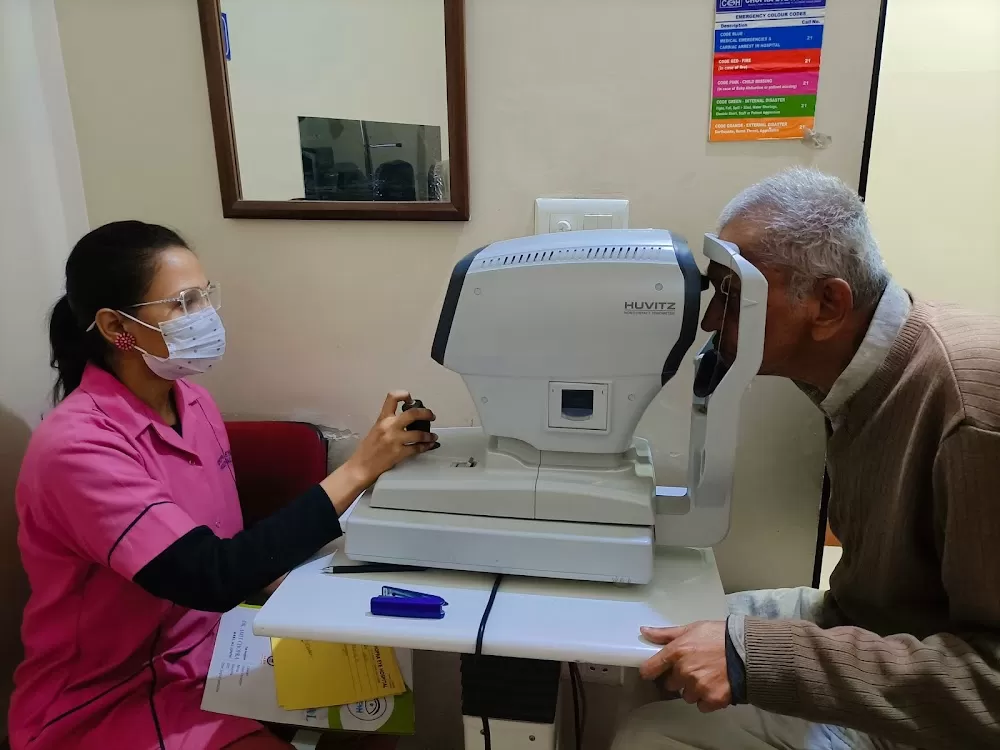 CHOPRA EYE HOSPITAL - Photo 7