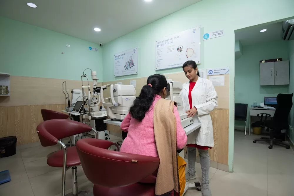 Eye-Q Super-Speciality Eye Hospitals - Photo 2